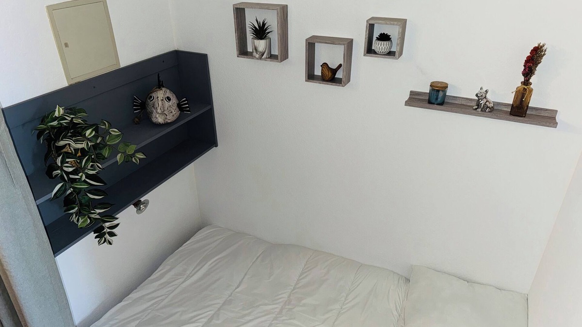 Canet-Plage Apartment | Tranquil 2 bedroom apartment in Canet-en-Roussillon WiFi, AC, sea view terrace