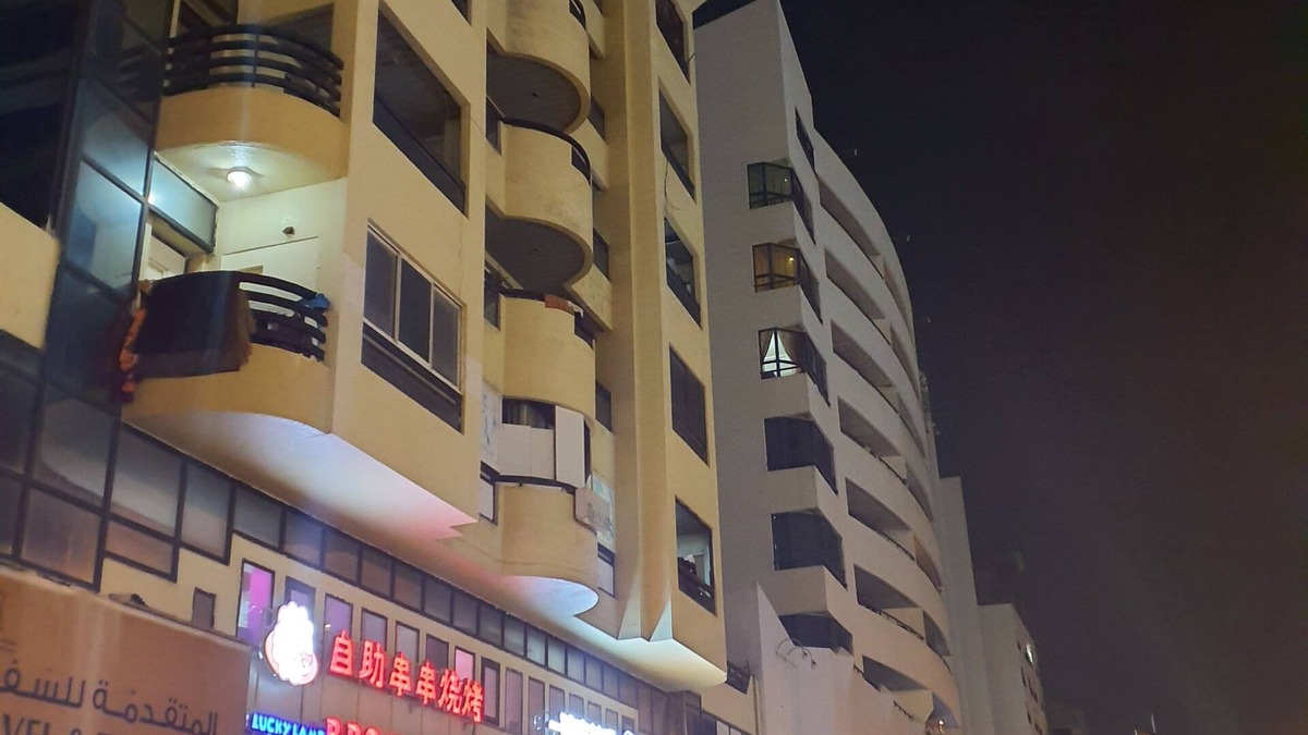 Al Qusais Bed & Breakfast | Tranquil 2-bedroom hostel in brilliant Dubai with AC, WiFinSafe and clean.