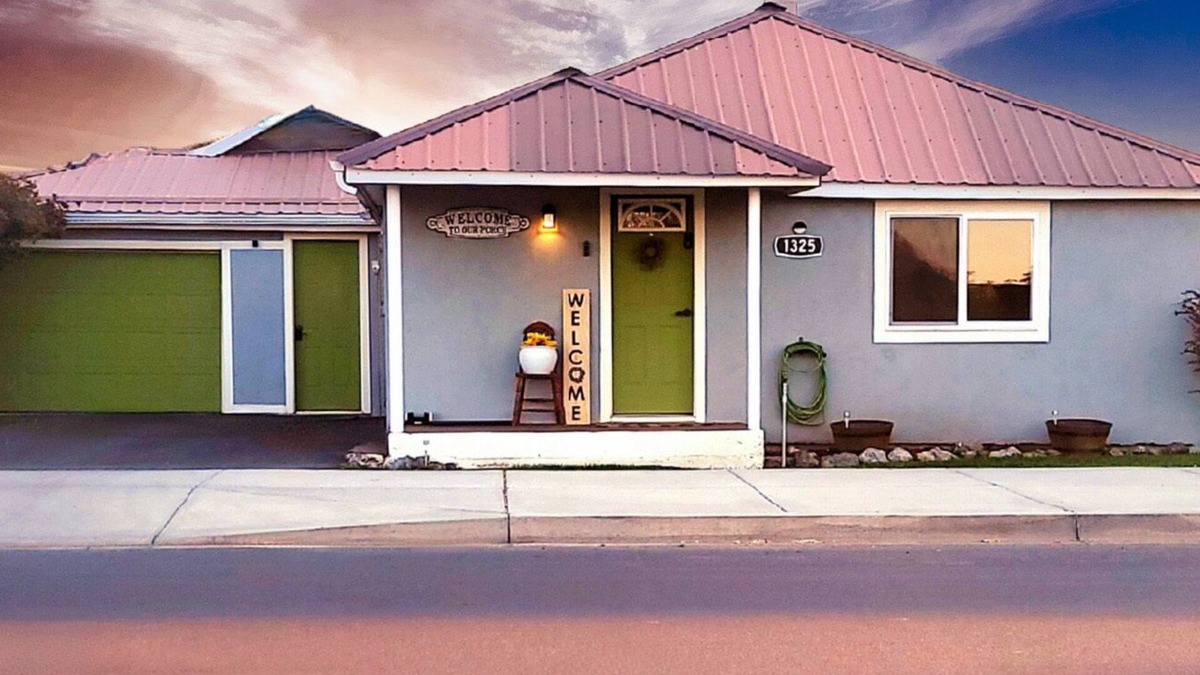 Baker City House | Tranquil 3 Bedroom, 2 Bath Home Near Scenic River Walk!
