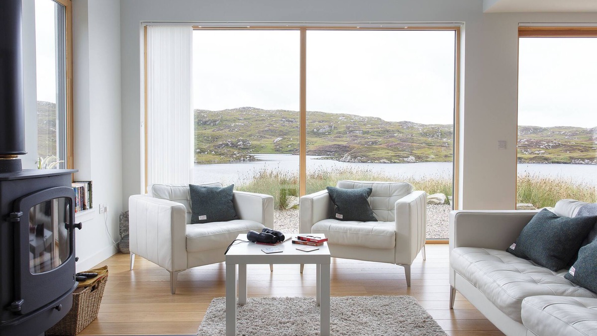 Ardroil House | Tranquil and luxury loch-side retreat. Exceptionally well-appointed island home