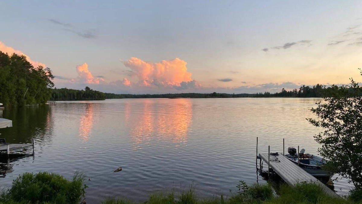 Land O Lakes Cabin | Tranquil cabin on High Lake and nestled in the Northern Highland National Forest