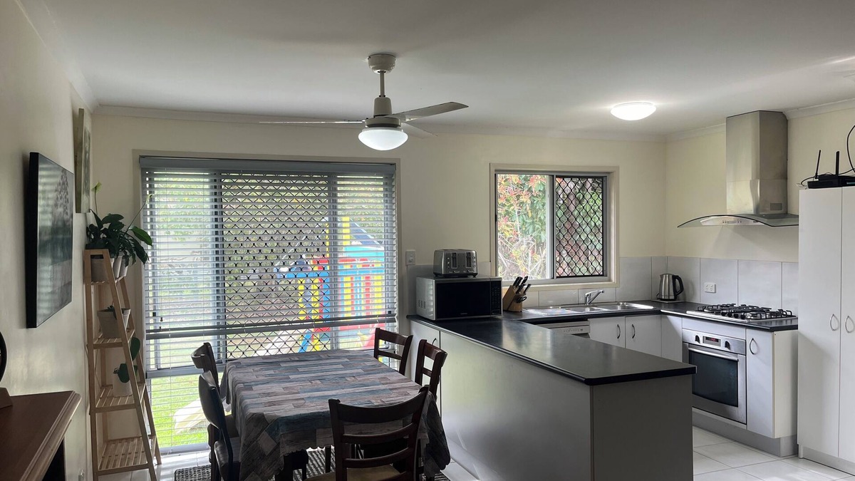 Bunya Creek House | Tranquil Country Home