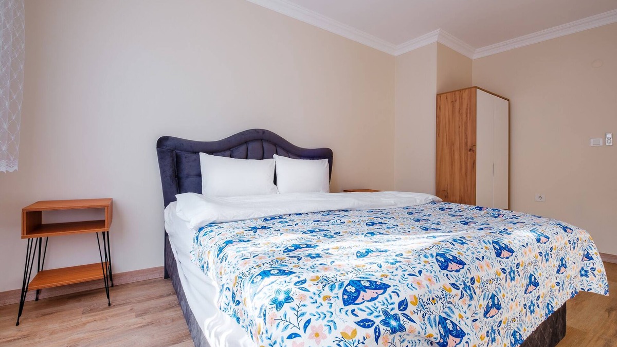 Osmangazi Apartment | Tranquil Flat with Balcony in Bursa