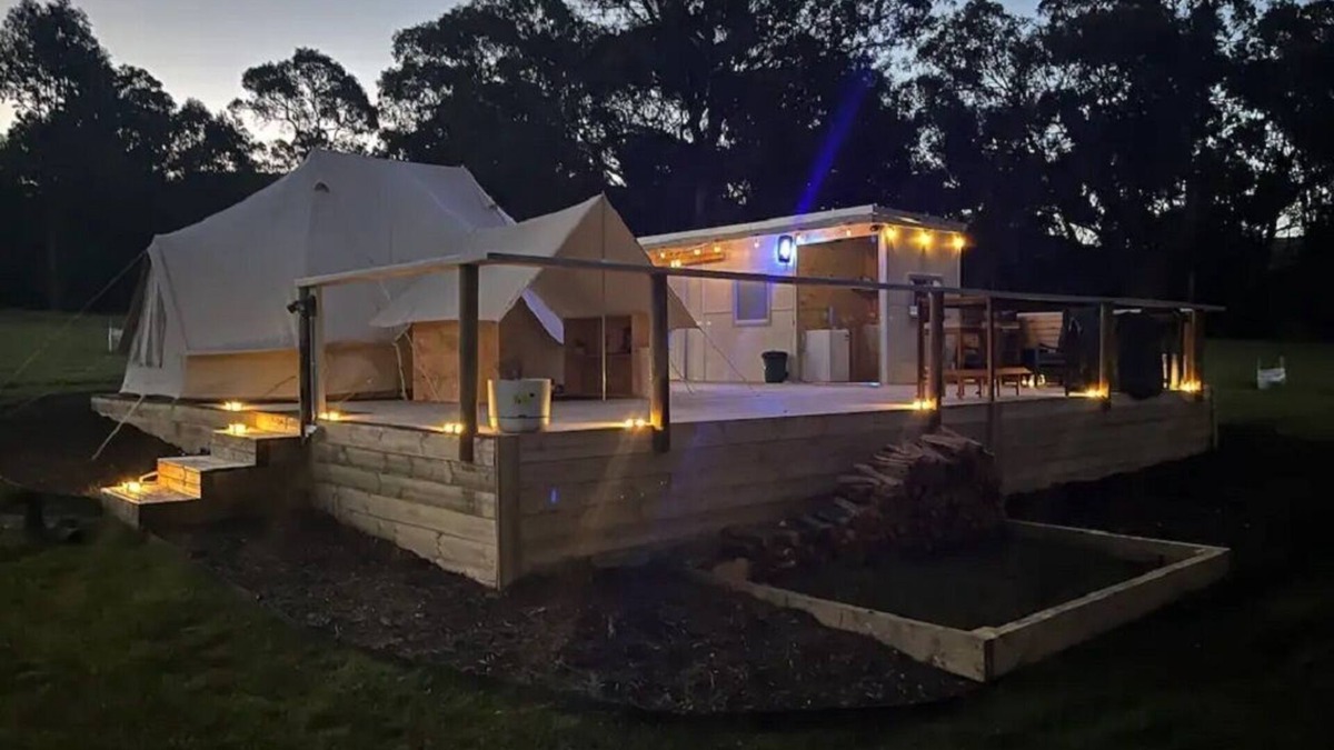 Barjarg Cabin | Tranquil Glamping tent and kitchenette/bathroom