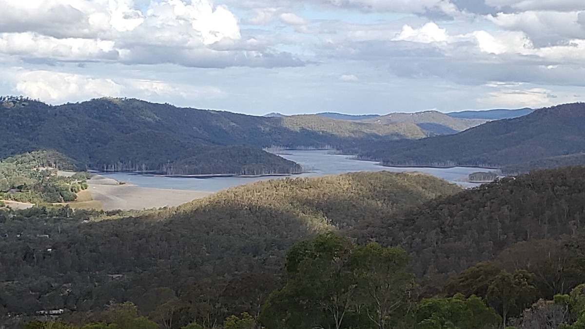 Lower Beechmont Cabin | Tranquil Gold Coast Hinterland 4 berth Tiny Home getaway with views to the coast