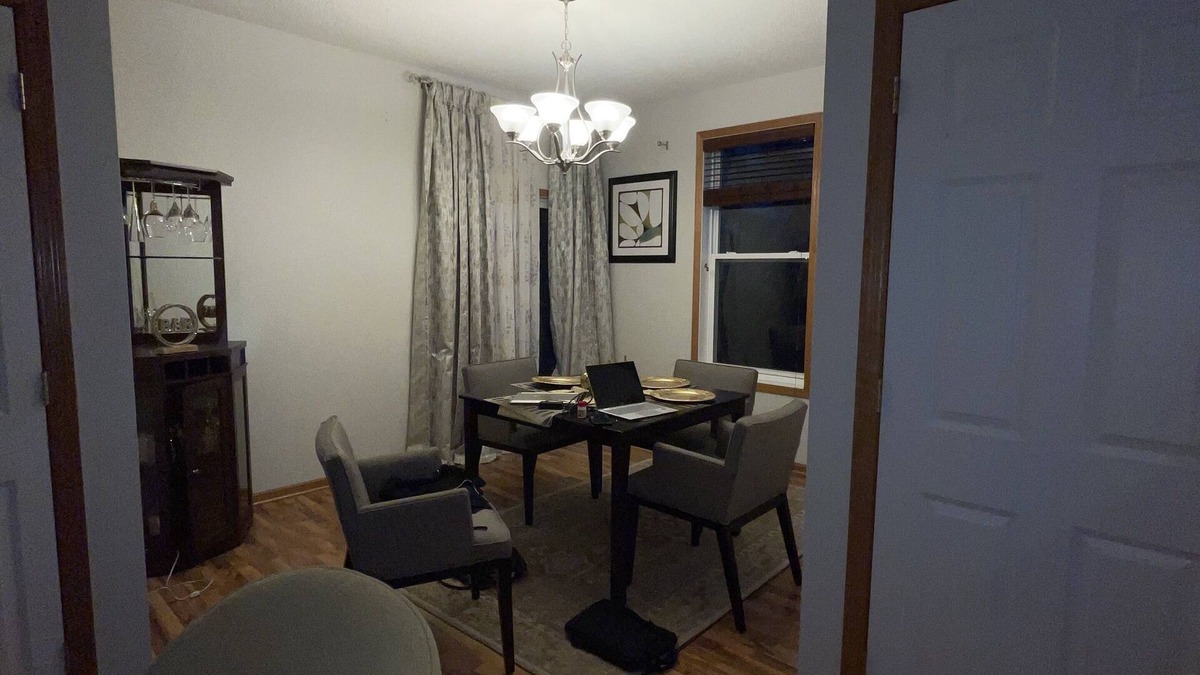 Brooklyn Park House | Tranquil Haven: Spacious- 2 bd 3ba home. 15 minutes from Downtown Minneapolis!n