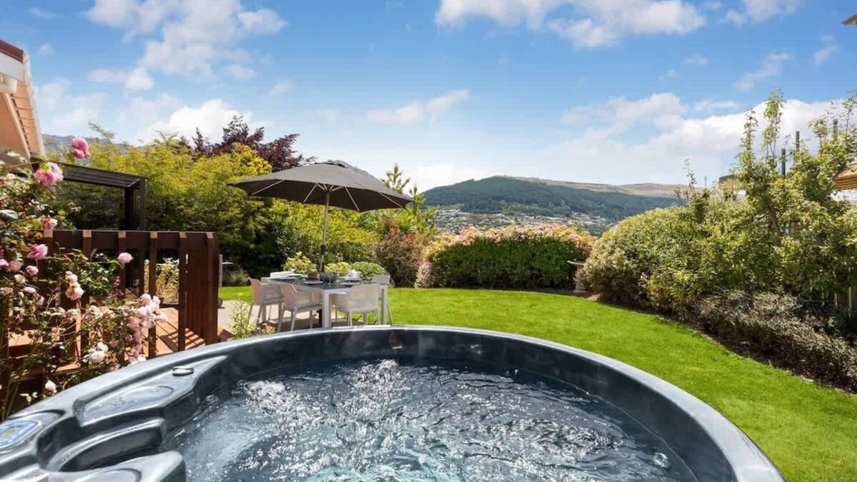 Kelvin Heights House | Tranquil Heights Summ