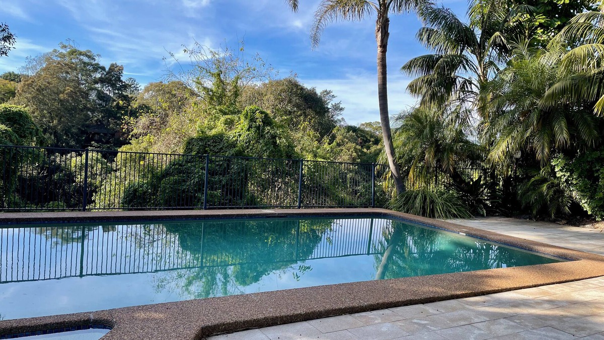 Randwick Apartment | Tranquil, leafy renovated 2 bedroom with pool and oceanviews