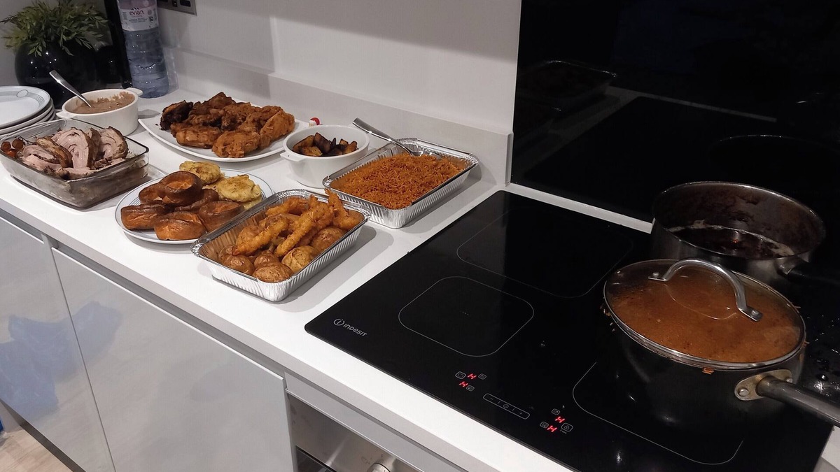 Loughton Apartment | Tranquil Loughton Apartment Retreat