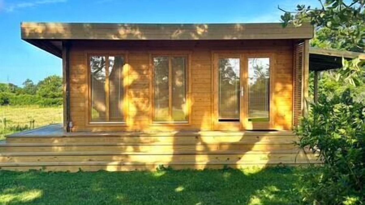 Smyrna Cabin | Tranquil Modern Farm Cabin