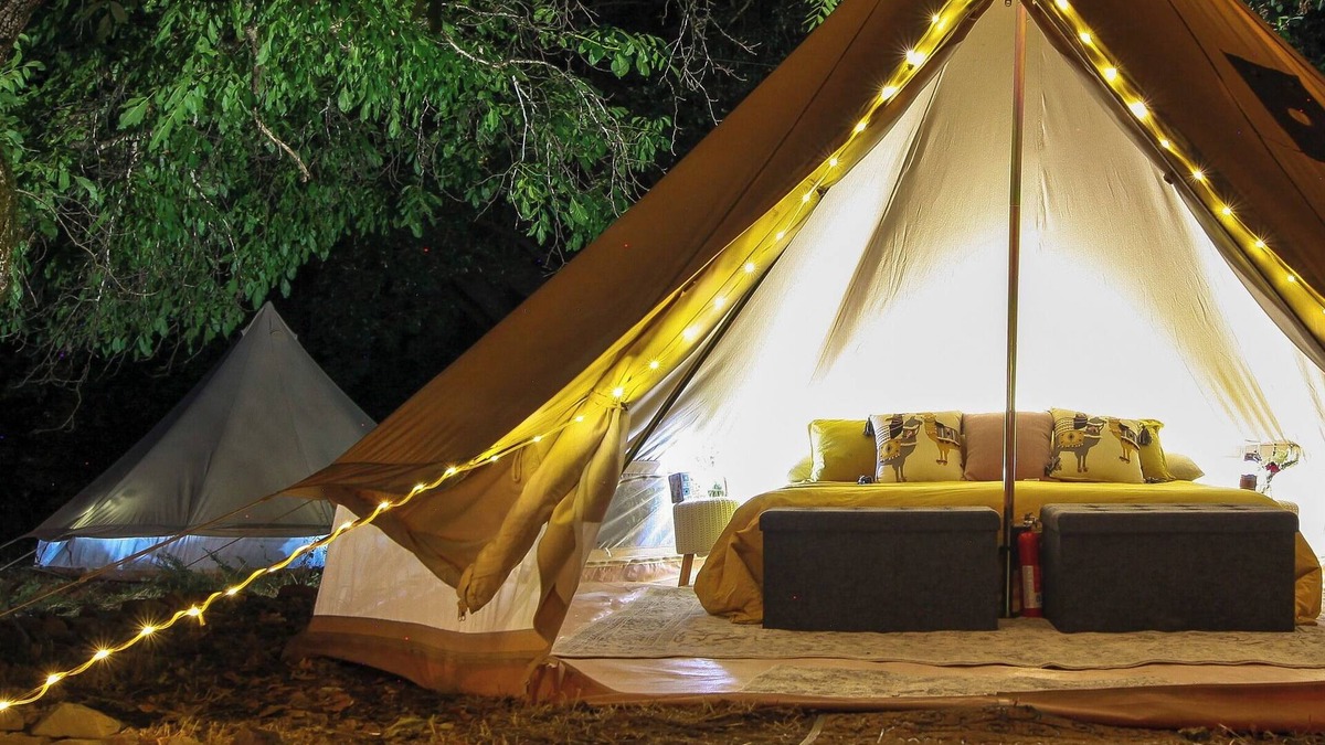 Burnt Ranch Bed & Breakfast | Tranquil Mountain Glamp: Swimming, Organic Meals, Hike Trails + Kayaking