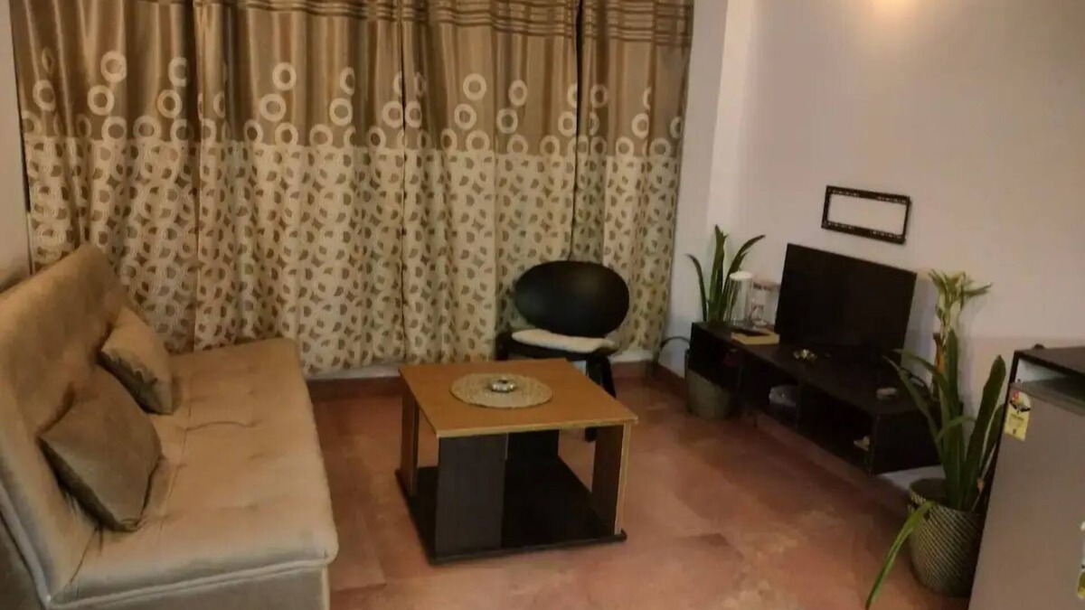 Vagator Apartment | Tranquil Oasis