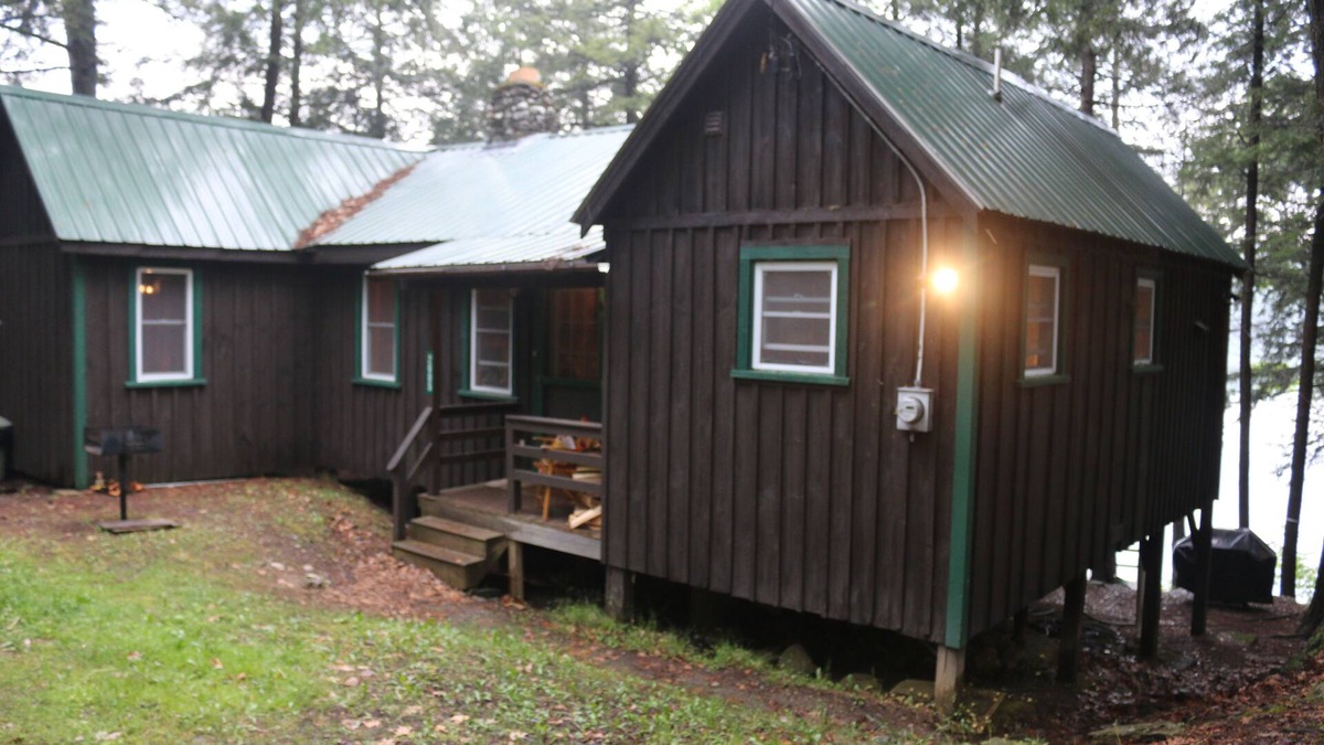 Florence Cottage | Tranquil, Peaceful, Secluded Piece Of Paradise on a Crystal Clear Lake