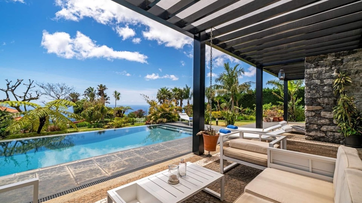 Prazeres Villa | Tranquil premium villa and garden|Garden Paradise