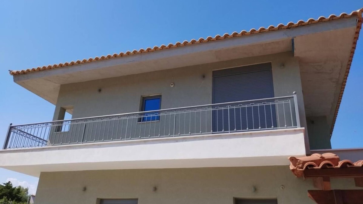 Metokhi Apartment | Tranquil Retreat on Athens Riviera:Newly Built,Spacious Apartment(Pet-Friendly!)