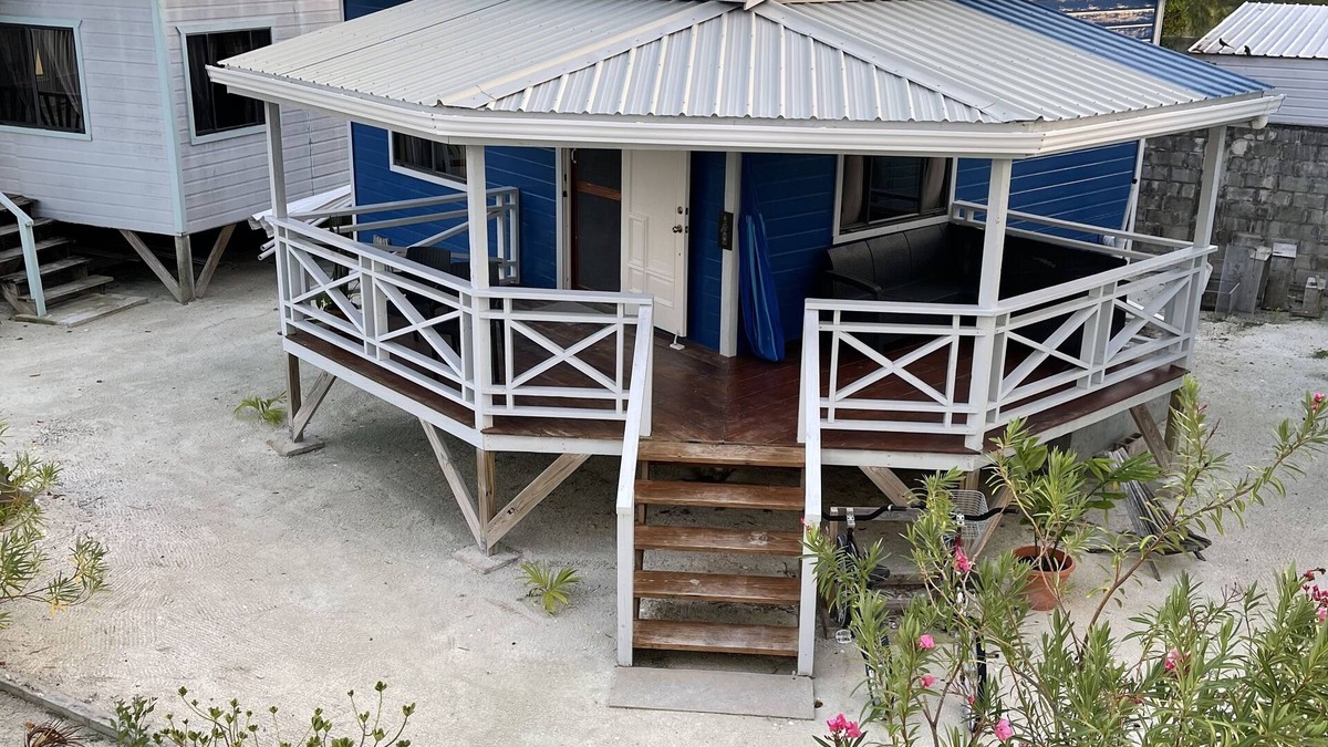 Caye Caulker Cottage | Tranquil romantic getaway
