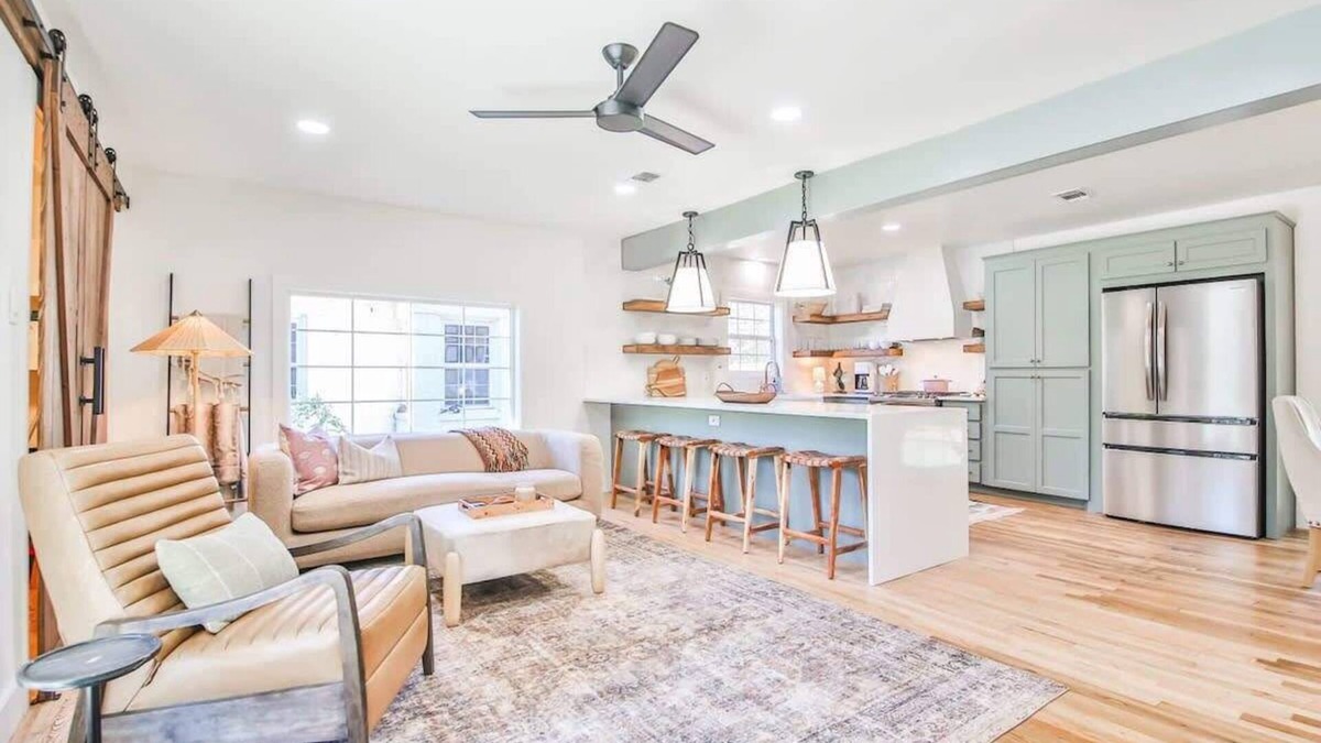 Tech Terrace House | Tranquil Terrace - 2BR 2BA - Walk to Tech