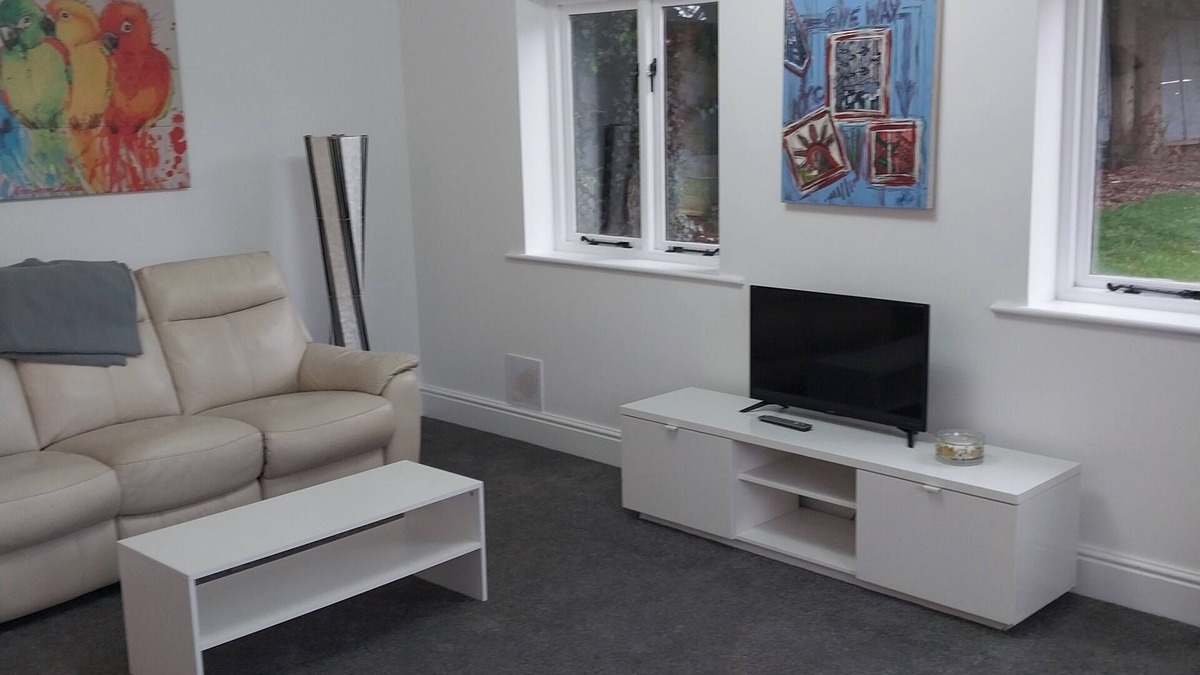 Howlett End Apartment | Tranquil Thaxted Apartment with 2 Bedrooms