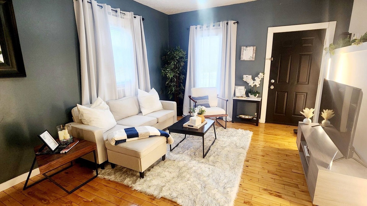 Tremont Apartment | Tranquil Tremont-1 bdrm apartment MINUTES from downtown Cle