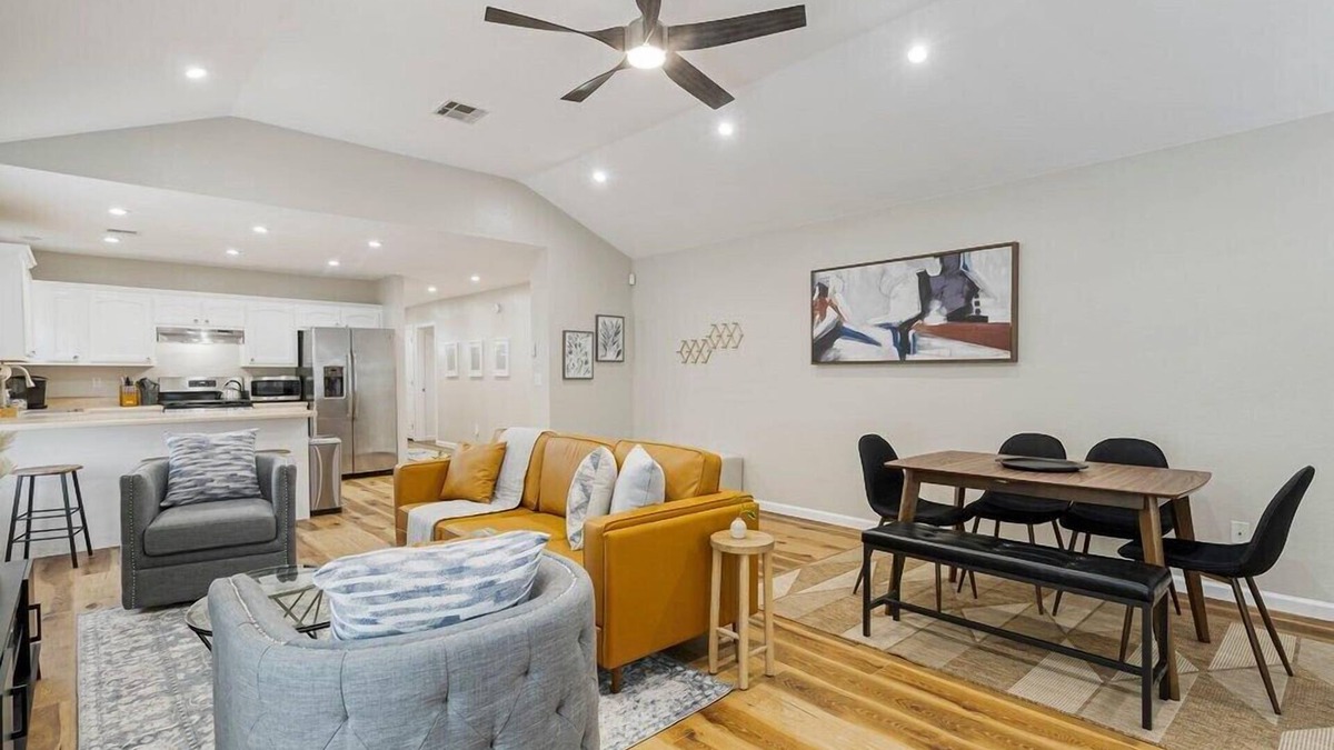 Turner Park House | Tranquil TU Getaway! EXPO/Route 66/Cherry St -3bd