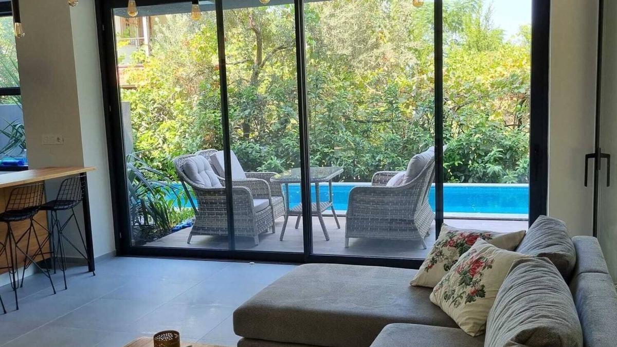 Urla House | Tranquil vacation home with private pool near hiking routes and near the sea