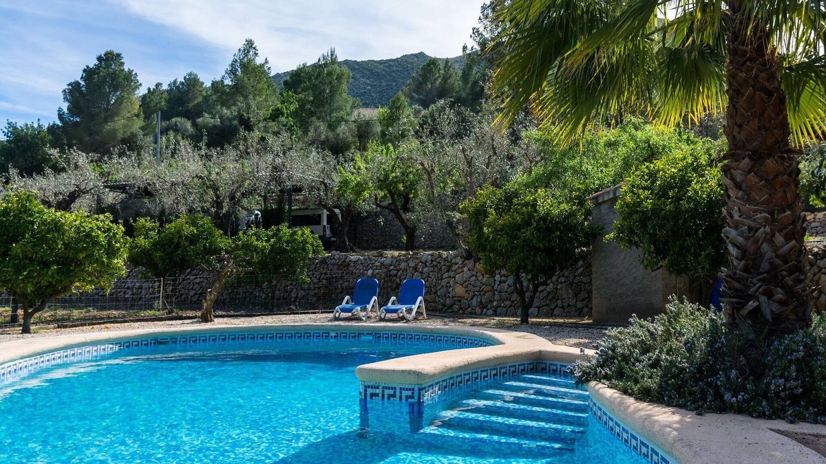 Murla Villa | Tranquil Villa Stay, Murla