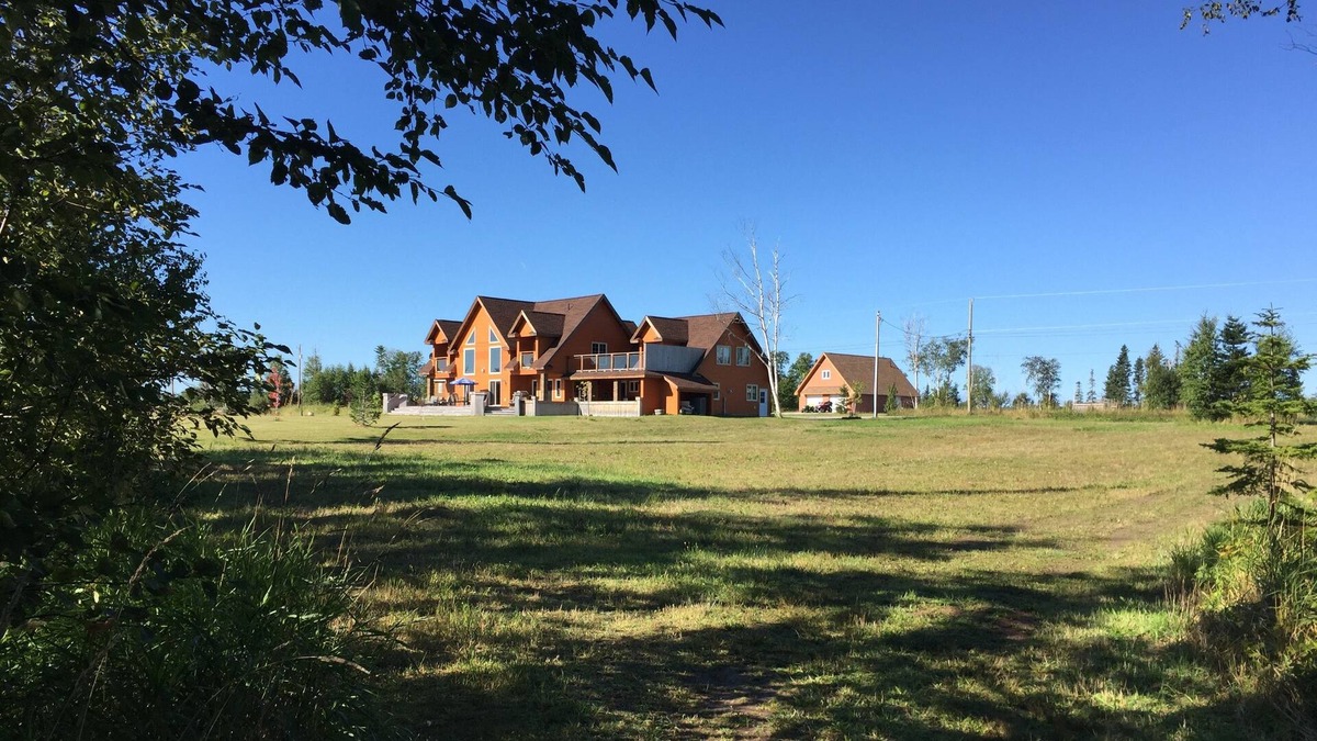 Reidville Bed & Breakfast | Tranquil Waters Inn
