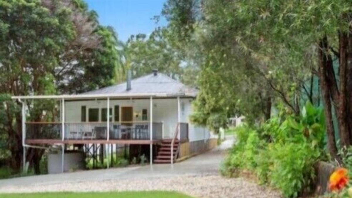 Ipswich House | Tranquility home in Coalfalls (Ipswich 4305)1 km to shop and 5mi. to RIVERLINK.