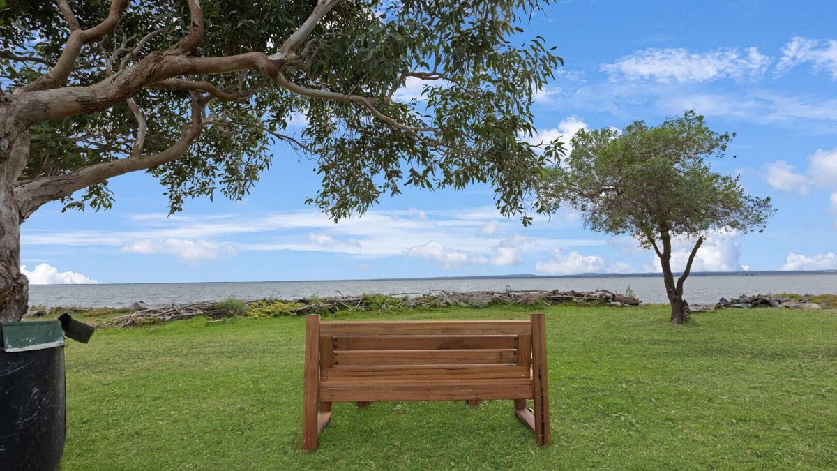 Raymond Island House | Tranquility Point - Perfect for those looking to enjoy some peace