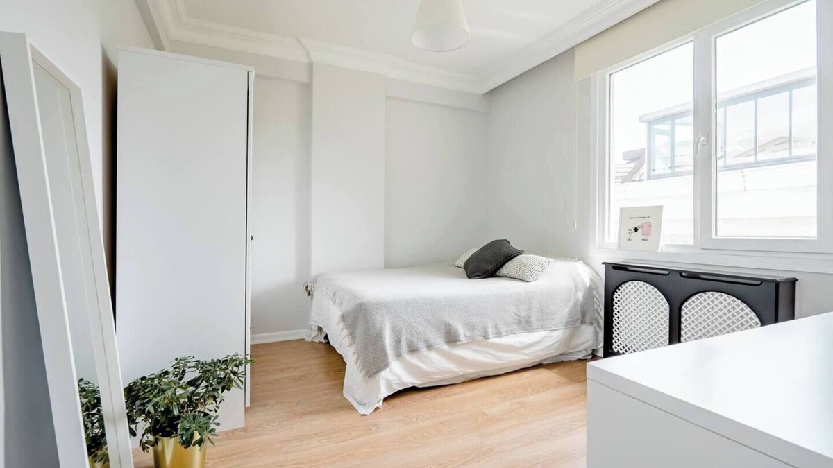 Kadikoy Apartment | Tranquille and Artsy Dublex Home with Terrace @ Museum Gazhane