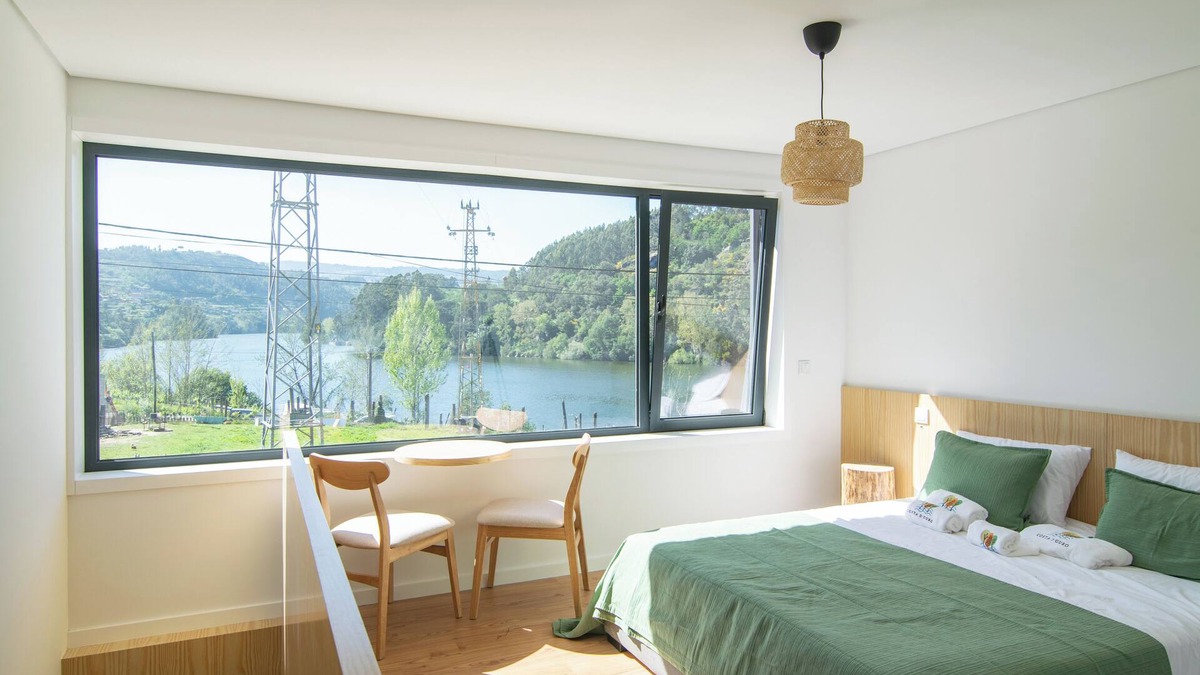 Castelo de Paiva House | Tranquillity, where two rivers meet, Douro and Paiva