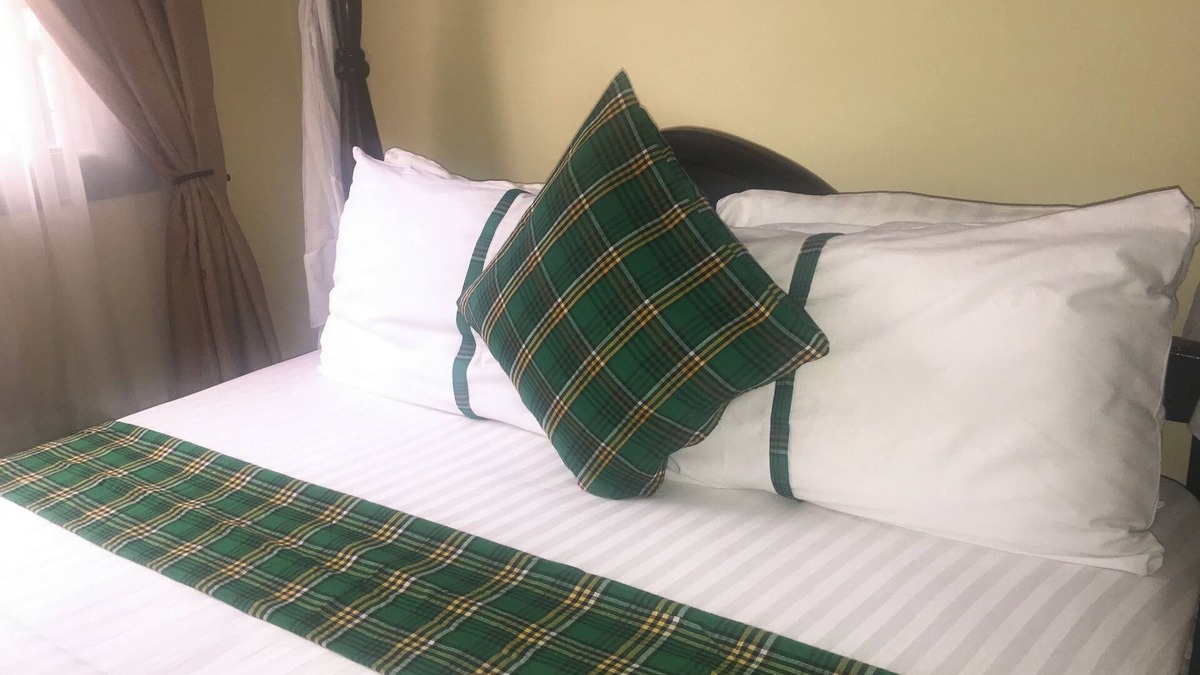 Dar es Salaam Bed & Breakfast | Transit Airport B&B