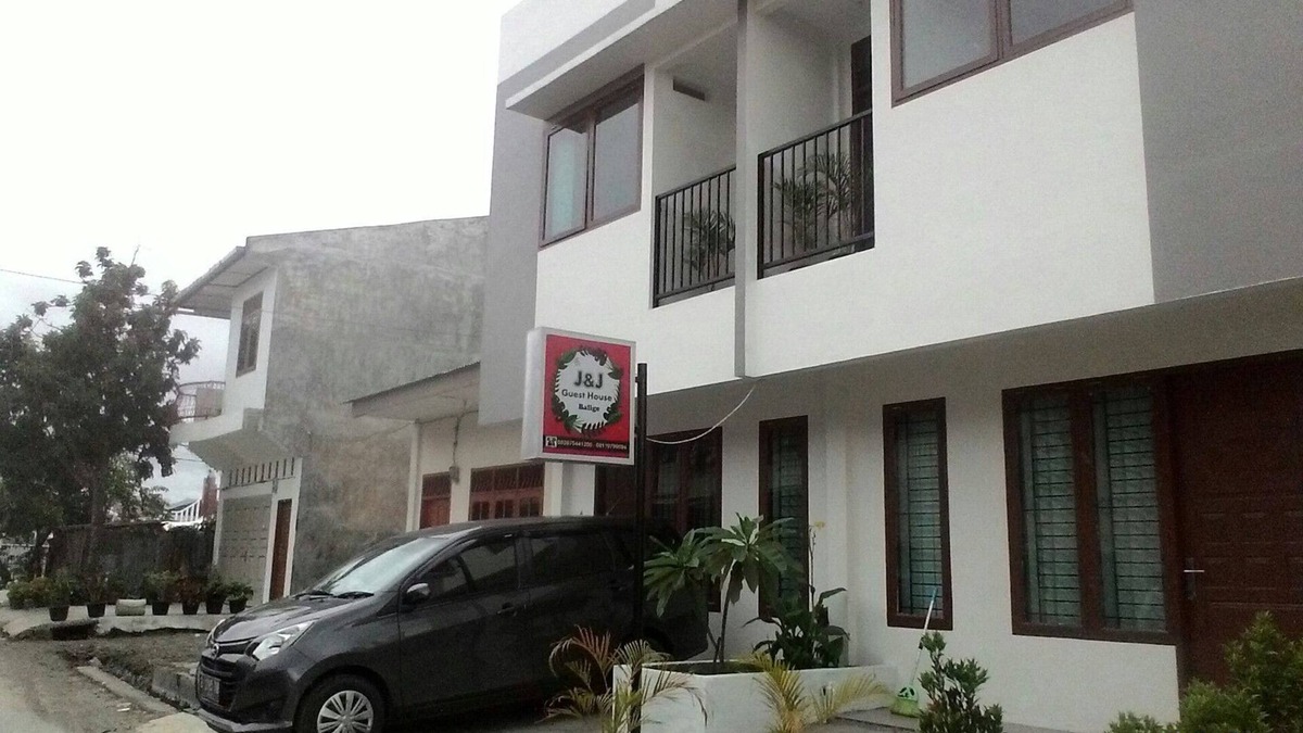 Balige House | Transit Guesthouse near Silangit Airport