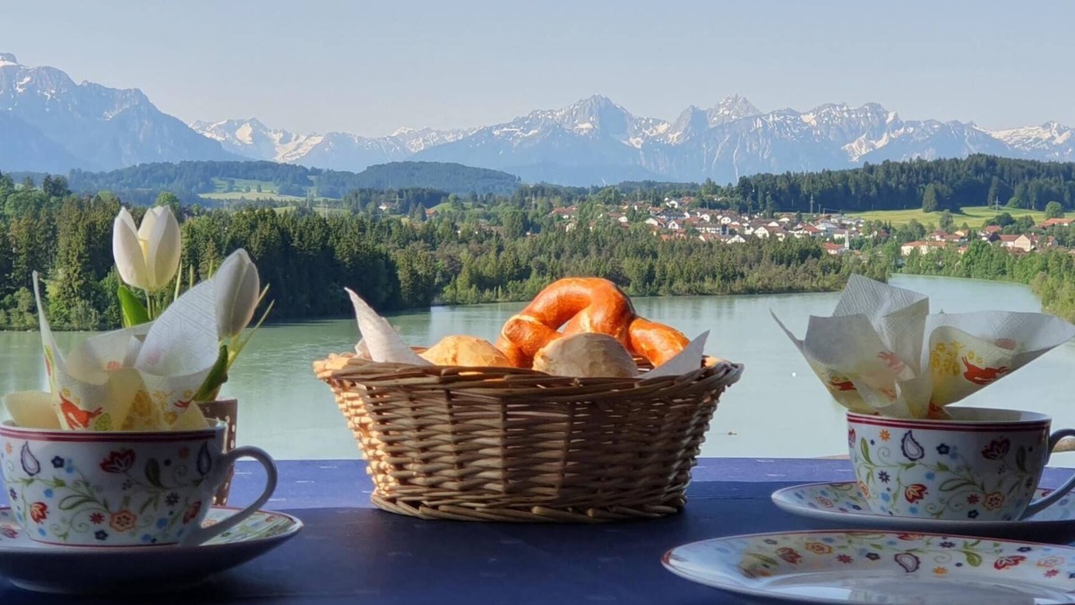 Lechbruck House | Traumhaft Gelegenes Ferienhaus 39 - mit Panoramablick Über den Lechsee und die B