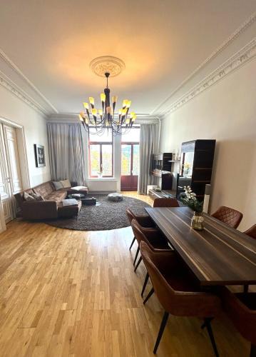 Mitte Apartment | *Traumhafte City-Wohnung/120qm/4-Räume*
