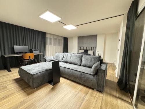 Kessenich Apartment | Travel-, Work-, & Fitness-Einliegerwohnung