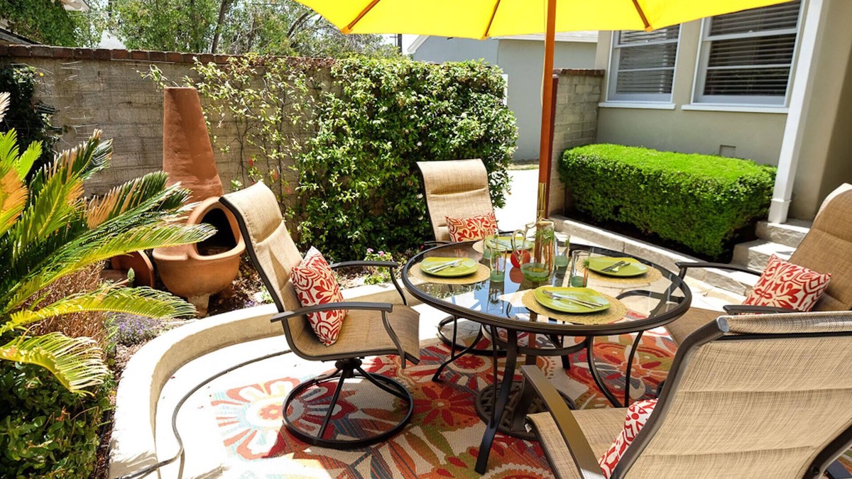 La Mesa House | Travel Writer's Pad