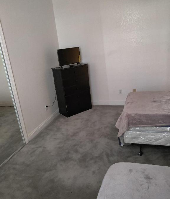 California City House | Travelers Cheerful 4Bedroom Vacation House/Pool