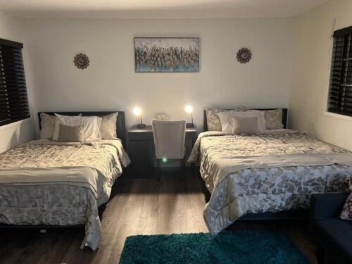 Simi Valley House | Travelers Mini Stays - Revelation Nation Welcome
