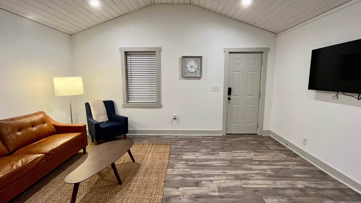 Greater Belhaven Apartment | Traveler’s Refuge, Traveler's Refuge