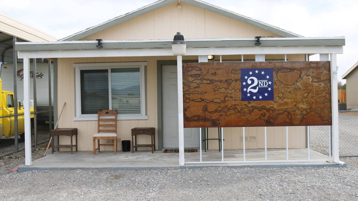 Pahrump Apartment | Traveling nurses, construction workers dream for 30 nights or more