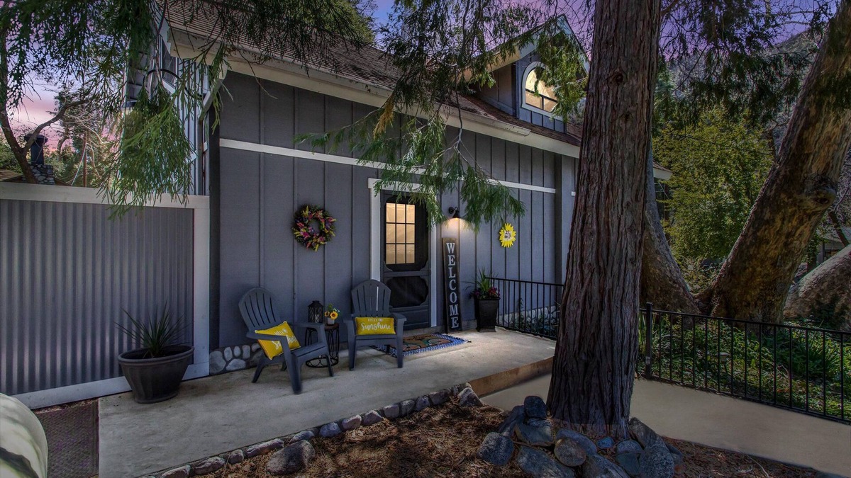 Mentone House | Traveling Nurses, Temporary Insurance Housing, Temporary Housing Needs