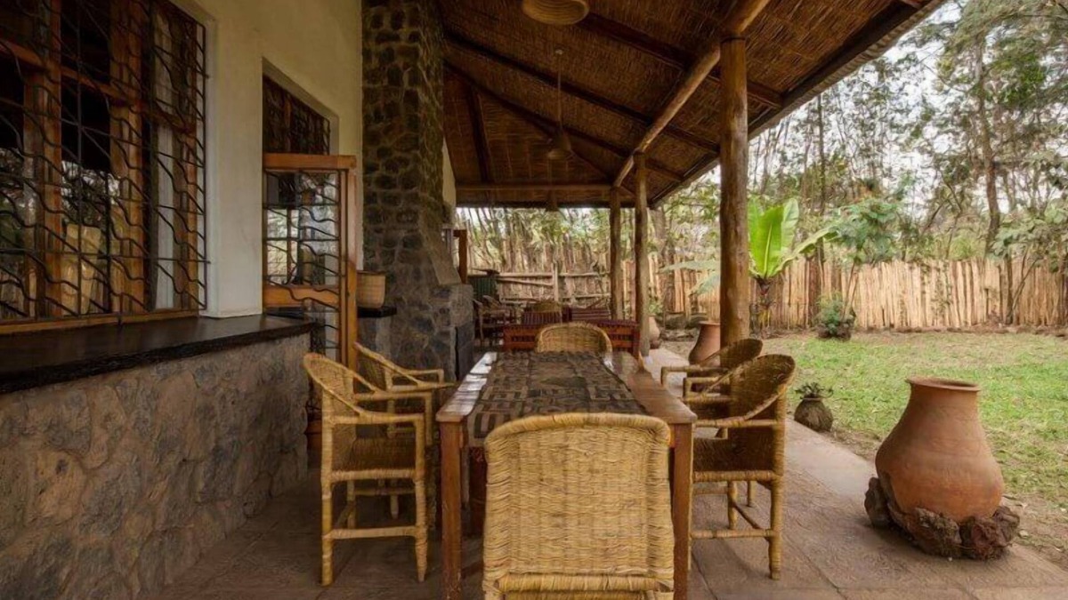 Kisoro Hotel | Travellers Rest Hotel