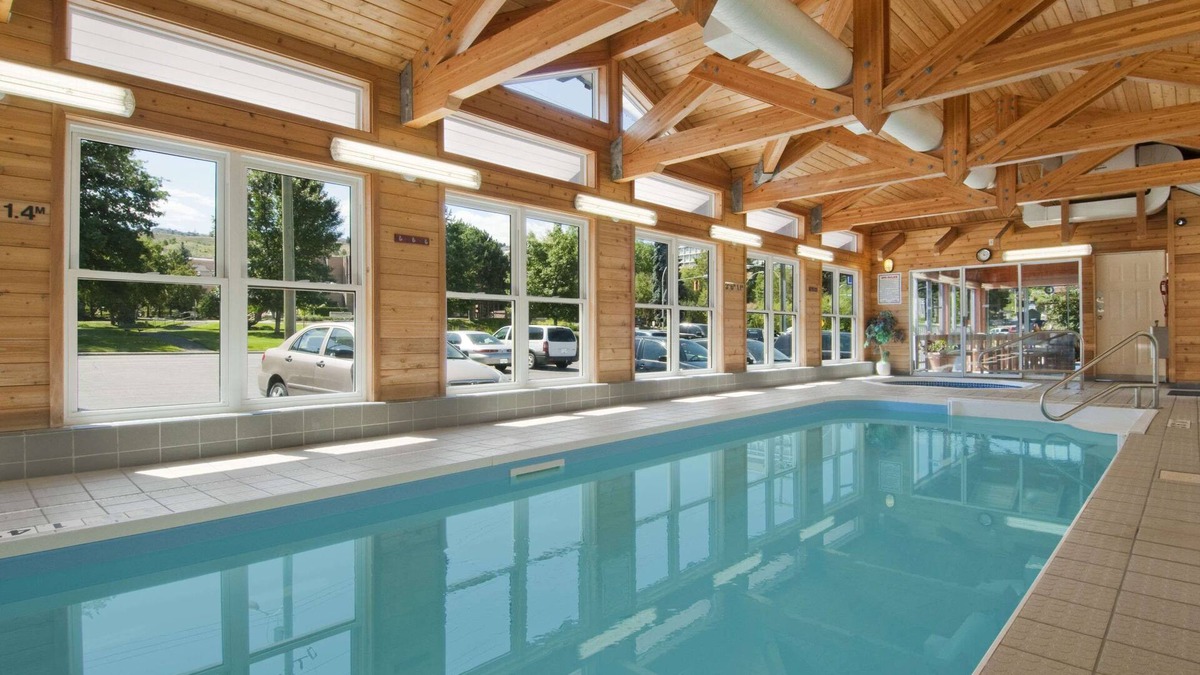 City Centre Hotel | Travelodge by Wyndham Kamloops