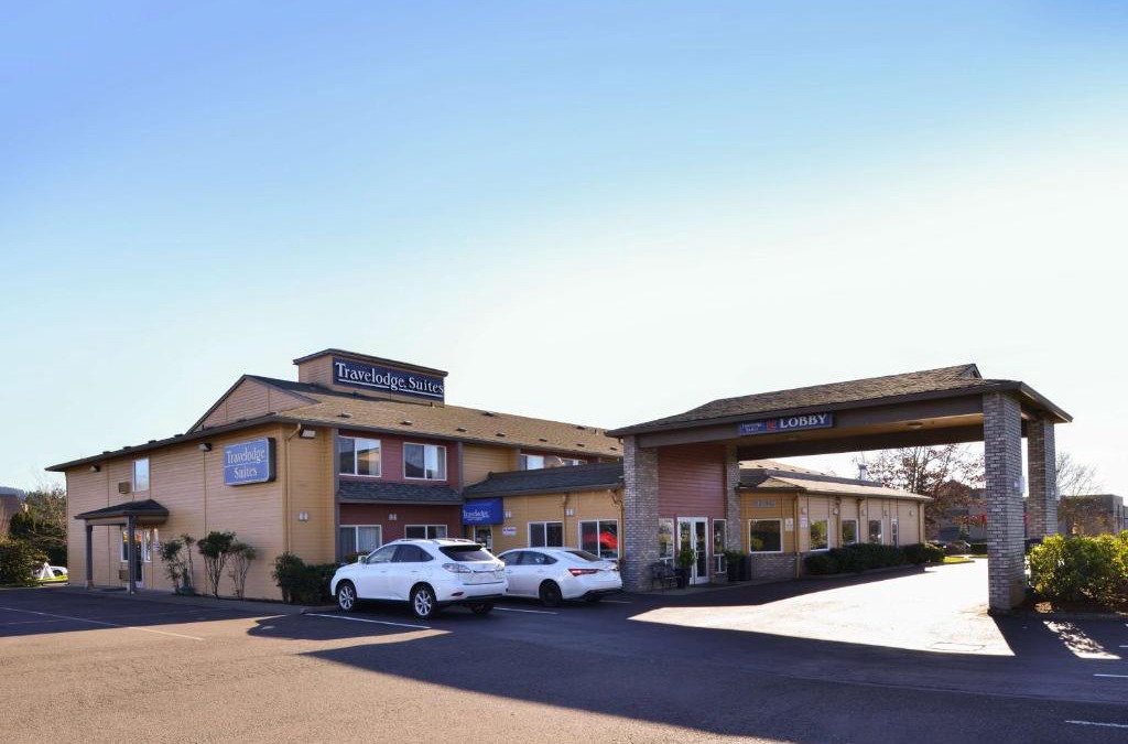 Newberg Hotel | Travelodge by Wyndham, Newberg