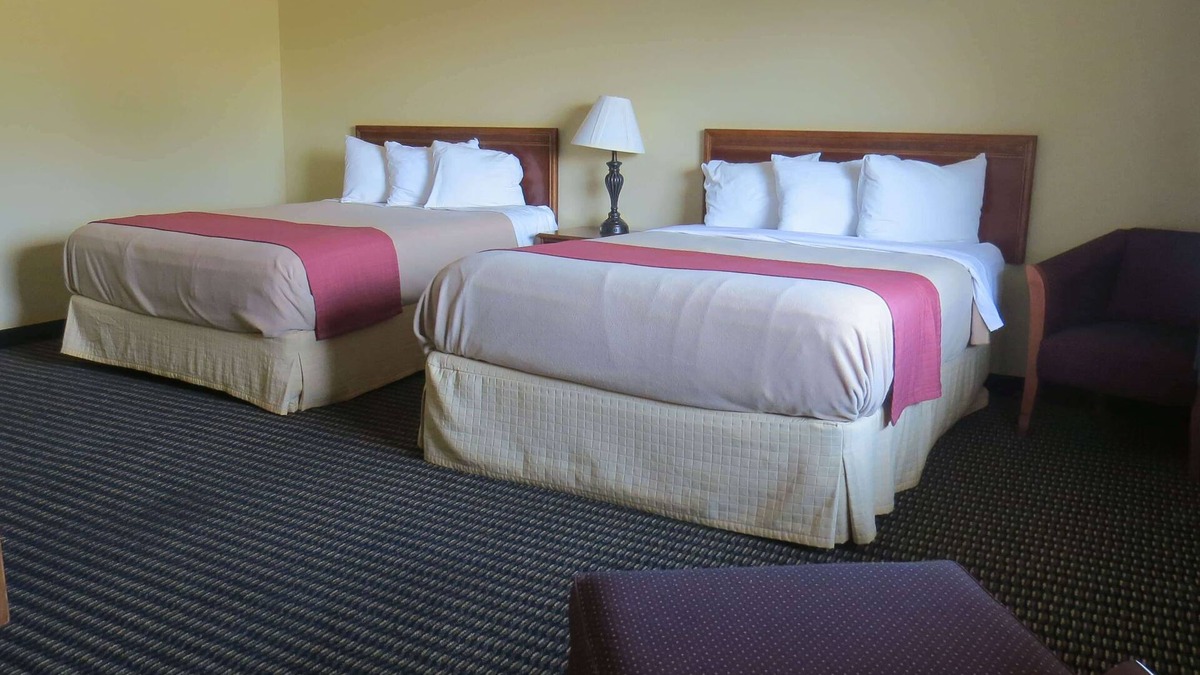 Stratton Hotel | Travelodge by Wyndham Stratton