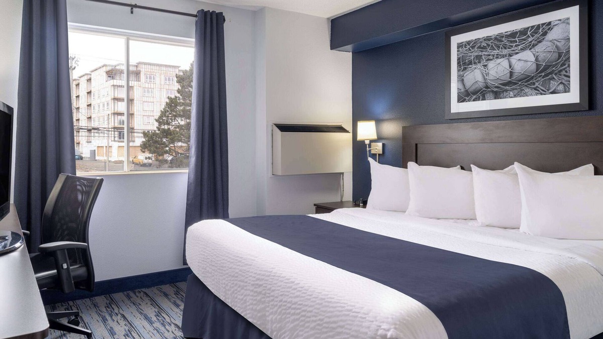 Saint John Hotel | Travelodge Suites by Wyndham Saint John