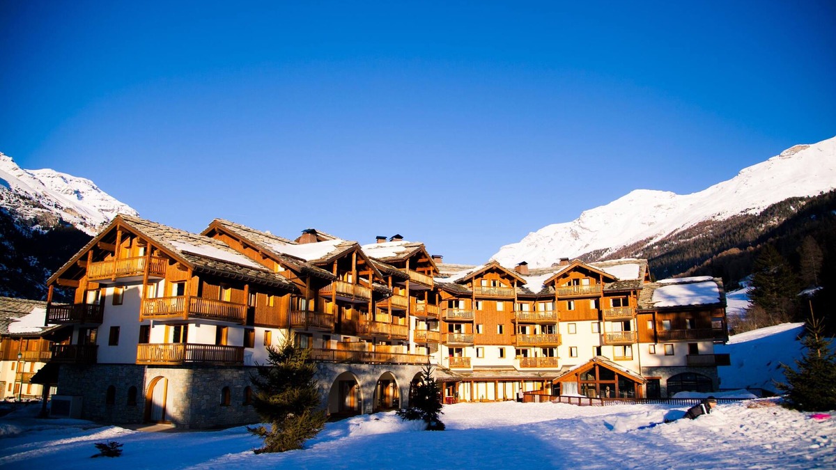 Val Cenis Apartment | travelski home premium - Résidence Les Alpages de Val Cenis 4*
