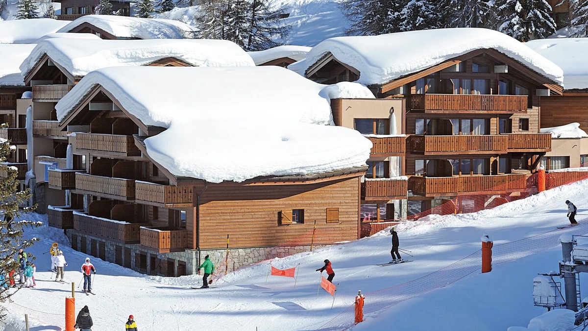 Plagne 1800 Apartment | travelski home premium - Résidence Les Chalets d'Edelweiss 4 stars