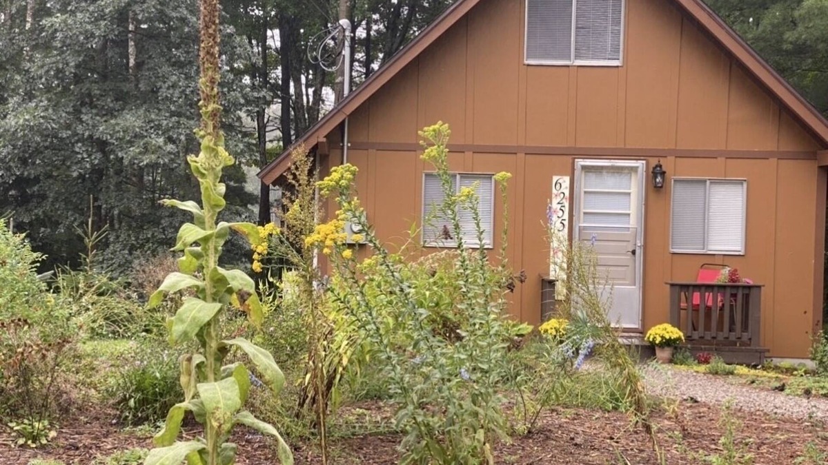 South Boardman House | Traverse City Area, Family Friendly, Waterfront, Modern Home